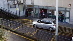 Entrada del servicio de urgencias del Hospital Montecelo, en Pontevedra