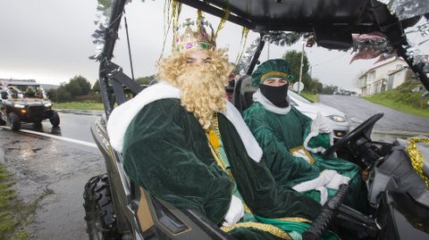 Reyes Magos por Vimianzo, en curiosos vehiculos