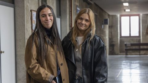 Iria Torres y Andrea Rodr�guez estudiaron Medicina en la USC