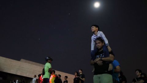 Celebracin de la Hora del Planeta en Manila