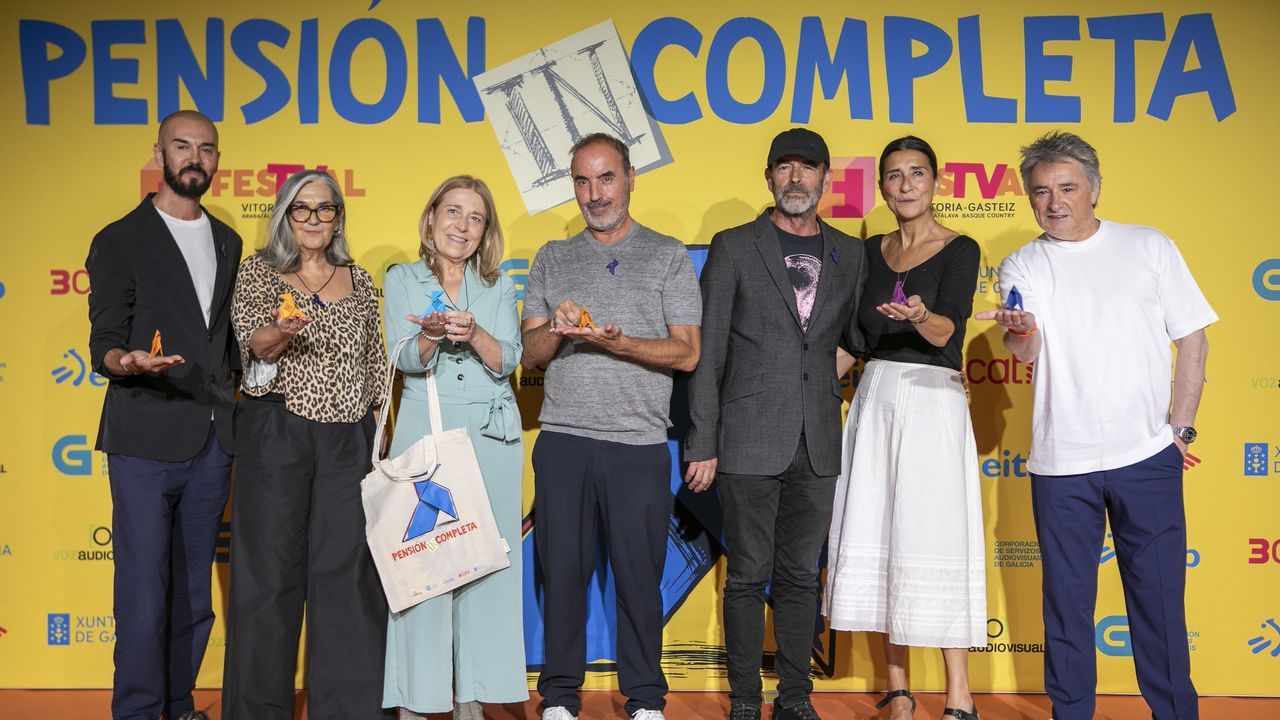 Ane Gabarain y Joseba Apaolaza protagonizan «Pensión incompleta»