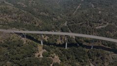 Obras en el viaducto de la AG-53 sobre el r�o Barbanti�o