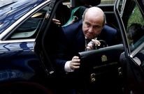 De Guindos vuelve hoy a Bruselas para participar en el Eurogrupo que desbloquear� la ayuda.