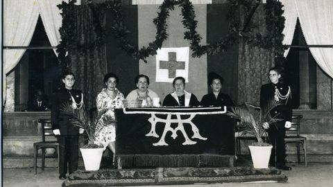 Recaudaci�n de fondos para la Cruz Roja en 1955 en el Circo de Artes�ns.