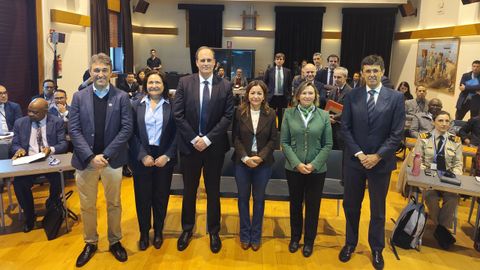 La secretaria general de Pesca, Isabel Artime, y la conselleira de Mar, Marta Villaverde, acompa�aron a Carlos Botana, presidente del Puerto de Vigo, en el taller de la FAO que tuvo lugar este martes en�la ciudad ol�vica