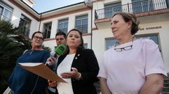 Los concejales no adscritos, en una rueda de prensa delante del consistorio