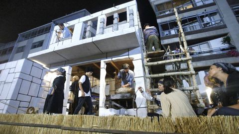Otra estampa tradicional reproducida en uno de los carros del desfile