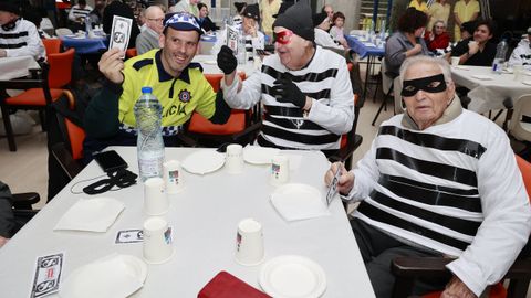 Entroido en la residencia Torrente Ballester