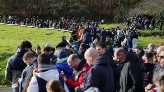 Numerosos aficionados disfrutan del rali de A Coru�a.