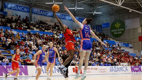 Partido entre el Ensino de Lugo y el Baxi Ferrol