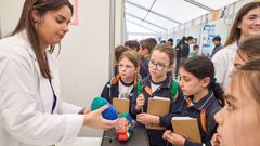 Alumnos en una edici�n anterior de Galiciencia en la Tecn�pole
