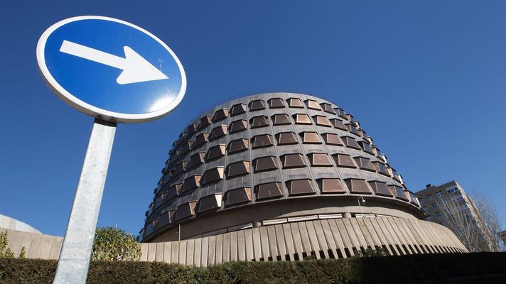 Exterior del edificio del Tribunal Constitucional, en Madrid.