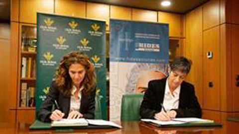 Caja Rural de Asturias firma un convenio de colaboraci�n con la asociaci�n de higienistas bucodentales