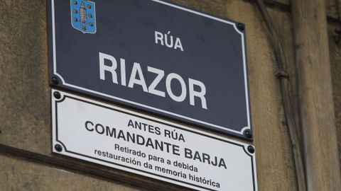 Plaza de la calle Riazor, que sustituye a la de Comandante Barja