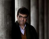 Javier Cercas imparti� una charla en la UNED.