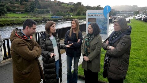 La conselleira de Medio Ambiente e Cambio Clim�tico, �ngeles V�zquez, visit� este s�bado diversas �reas de riesgo potencial significativo de inundaci�n (Arpsi) en los municipios de Betanzos, A Coru�a y Sada