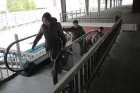 Las nuevas escaleras mec�nicas llegan hasta los andenes. 