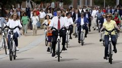 El PP hace campa�a en bici