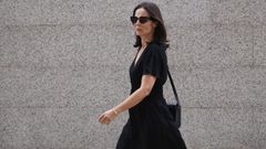 La actriz Aitana S�nchez Gij�n a su llegada al tanatorio de San Isidro.