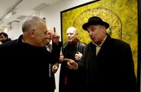 Lamazares, en el centro entre Alexandre y Vidal Souto, en la exposici�n abierta en Ourense.