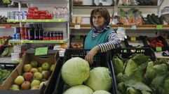 Josefa Gil, de Fruter�a Fina de O Carballi�o