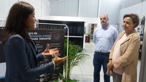 La directora de Triditive, Mariel D�az, junto al gerente de Gij�n Impulsa, Rub�n Hidalgo y la alcaldesa de Gij�n, Carmen Moriy�n