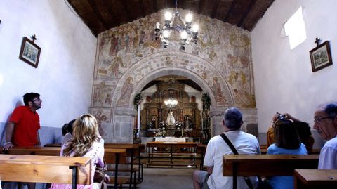 Visita guiada a la iglesia de Seteventos, en O Saviao