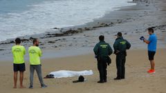 Aparece un Cad�ver en la playa de Mera