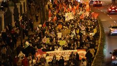 Maniestaci�n de sanitarios en A Coru�a bajo el lema �Sen persoal non hai sanidade�