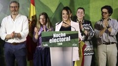 La candidata de Vox a la Presidencia del Principado, Carolina Lpez (c), durante su comparecencia tras conocerse los resultados en la elecciones