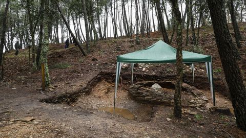 Inicio de los trabajos arqueolgicos en el Castro de Trelle.