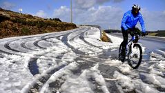 La nieve cubre Monte Caxado
