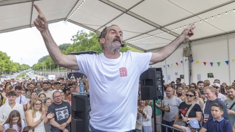 As� fue el preg�n de cierre de las fiestas de As Fonti�as a cargo de Luis Zahera