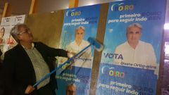 Pegada de carteles�de las municipales en Barbanza
