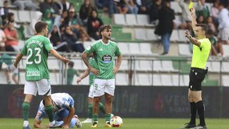 Francisco Crespo en el partido que el Racing disput&oacute; frente al Talavera este curso. 