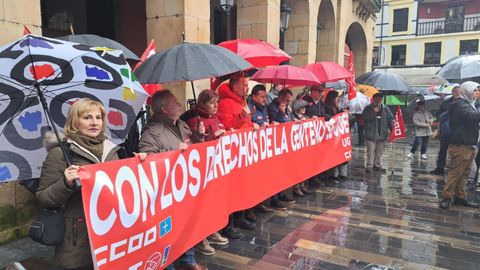 Manifestaci�n de CCOO y UGT en Gij�n