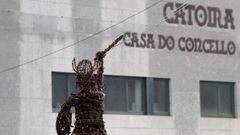 El Concello de Catoira lleva aos en una situacin econmica muy delicada.