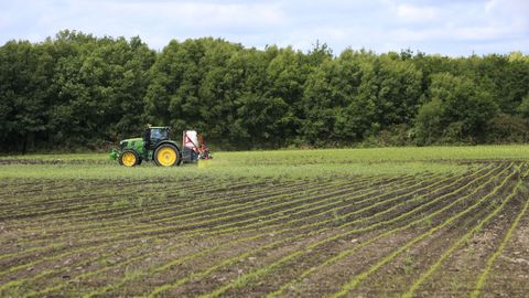 En la parroquia de Santaballa se llev� a cabo la concentraci�n parcelaria