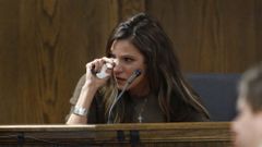 Taya Kyle, esposa del soldado asesinado, durante su testimonio ante el jurado