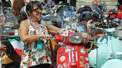 Concentraci�n de Vespas en el Obradoiro