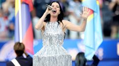 Katy Perry, una de las estrellas de esta edici�n, actuando en la inauguraci�n del Mundial de F�tbol.