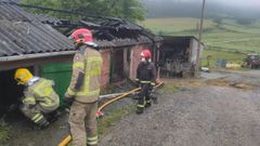 Ardi� todo lo que hab�a dentro del pajar, que se incendi� de madrugada