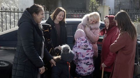 Dos familias de ucranianos que llegaron a Castroverde