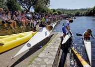 Cada a�o m�s p�blico sigue el Descenso do Tambre. 