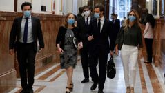 Casado, a su llegada al pleno del Congreso