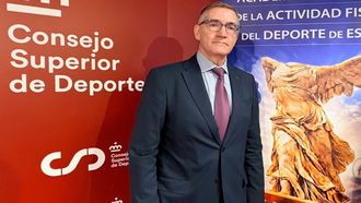 Vicente Gambau, profesor de la UDC y miembro de la Academia de Ciencias de la Actividad F&iacute;sica y del Deporte en Espa&ntilde;a