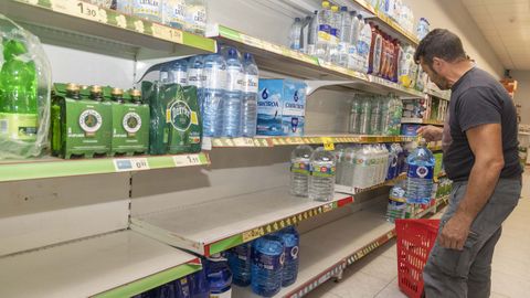El plan busca paliar incidencias como la que, a finales de junio, dejó sin servicio, en plena ola de calor, a cinco parroquias y al casco urbano de Fonte Díaz
