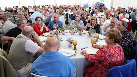 COMIDA DE LOS MAYORES EN PORTO DO SON 2025