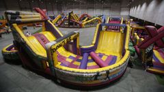 El Pazo de Feiras acoge el parque multiaventura Funtastik no limits