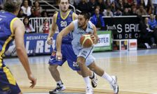 Los duelos entre ourensanos y lucenses han sido vibrantes durante esta temporada. 